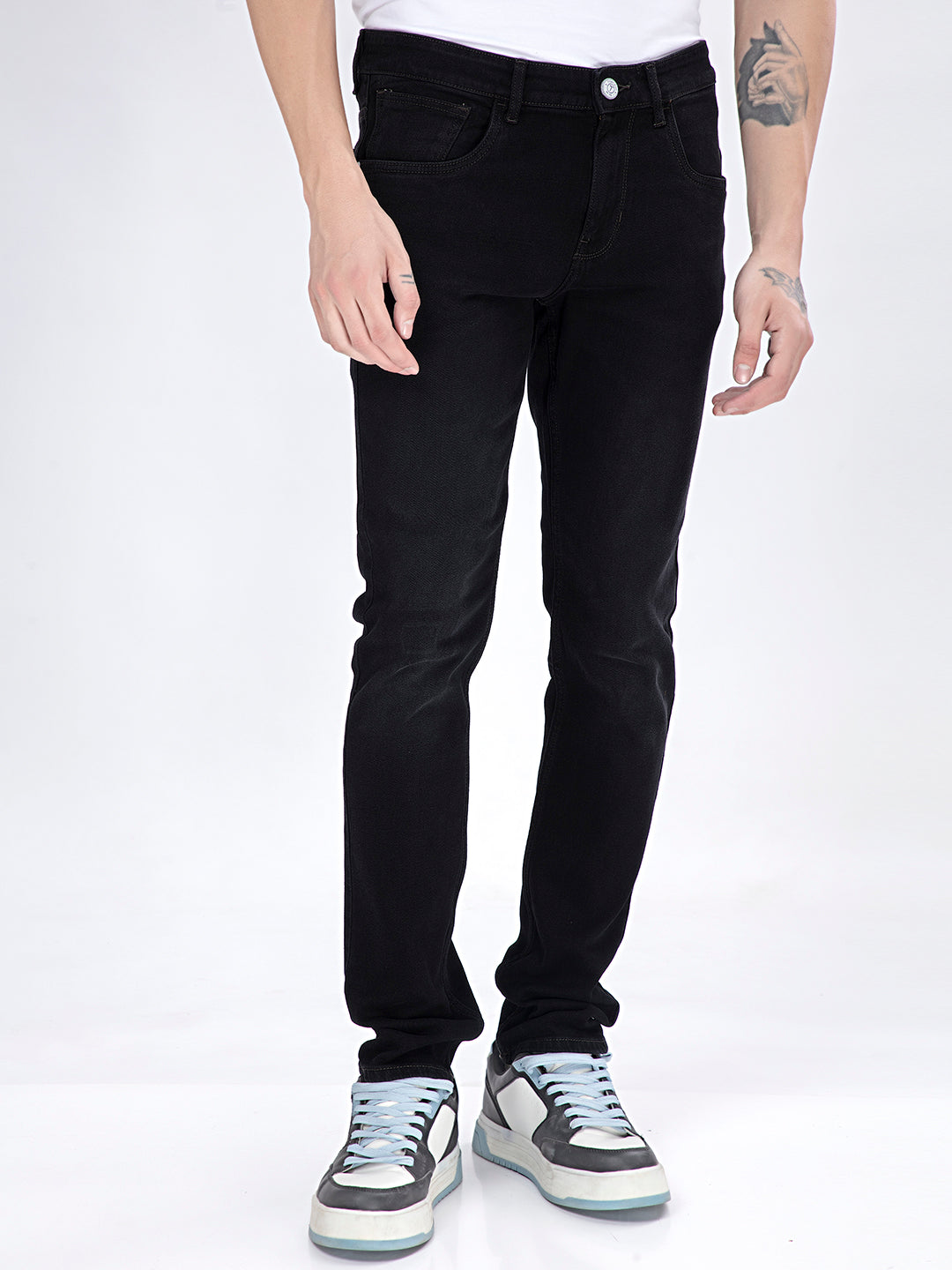 Shadowy Serenade: Black Slim Fit Denim Jeans