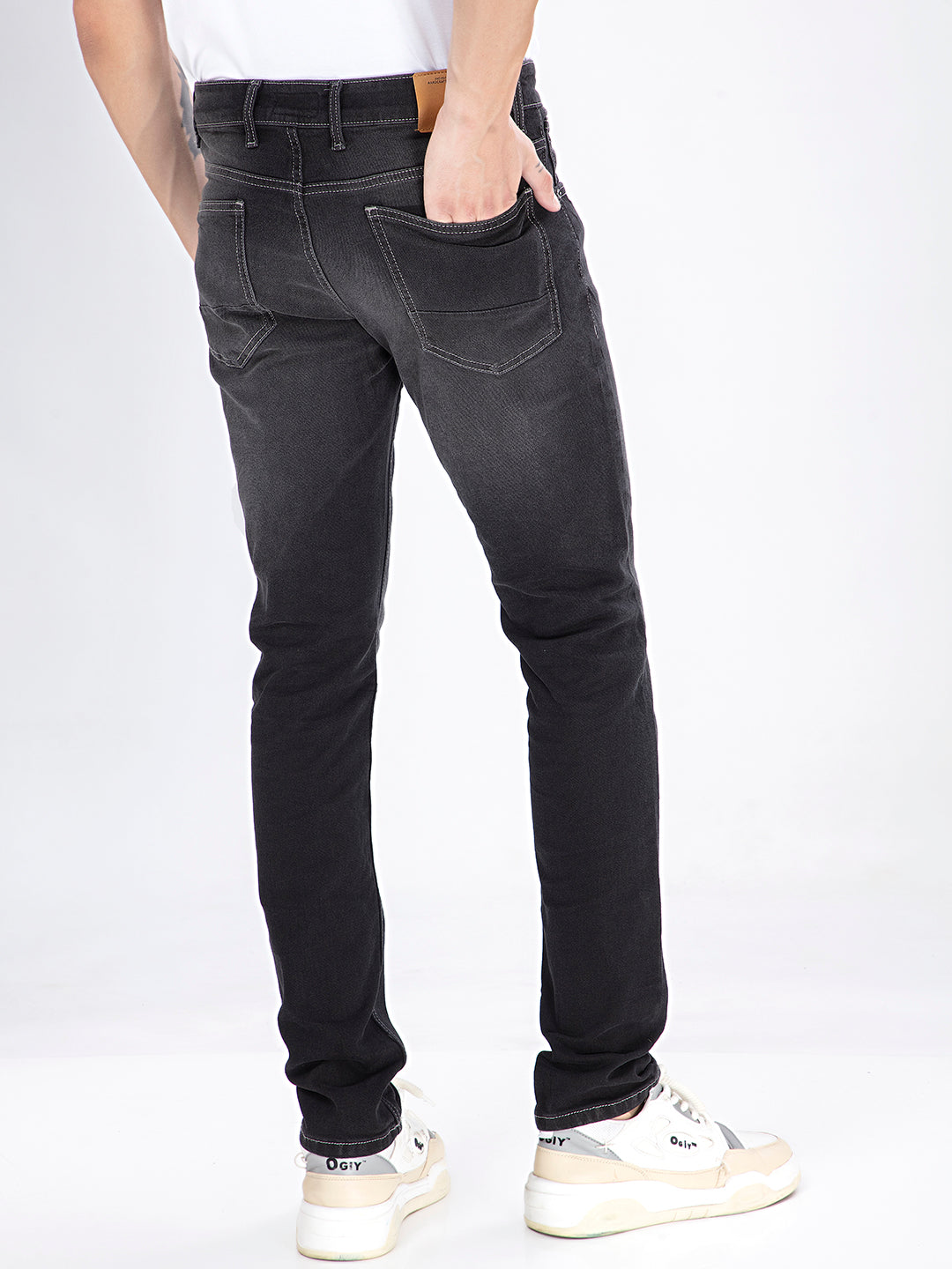 Pitch Black Pinnacle: Black Slim Fit Denim Jeans