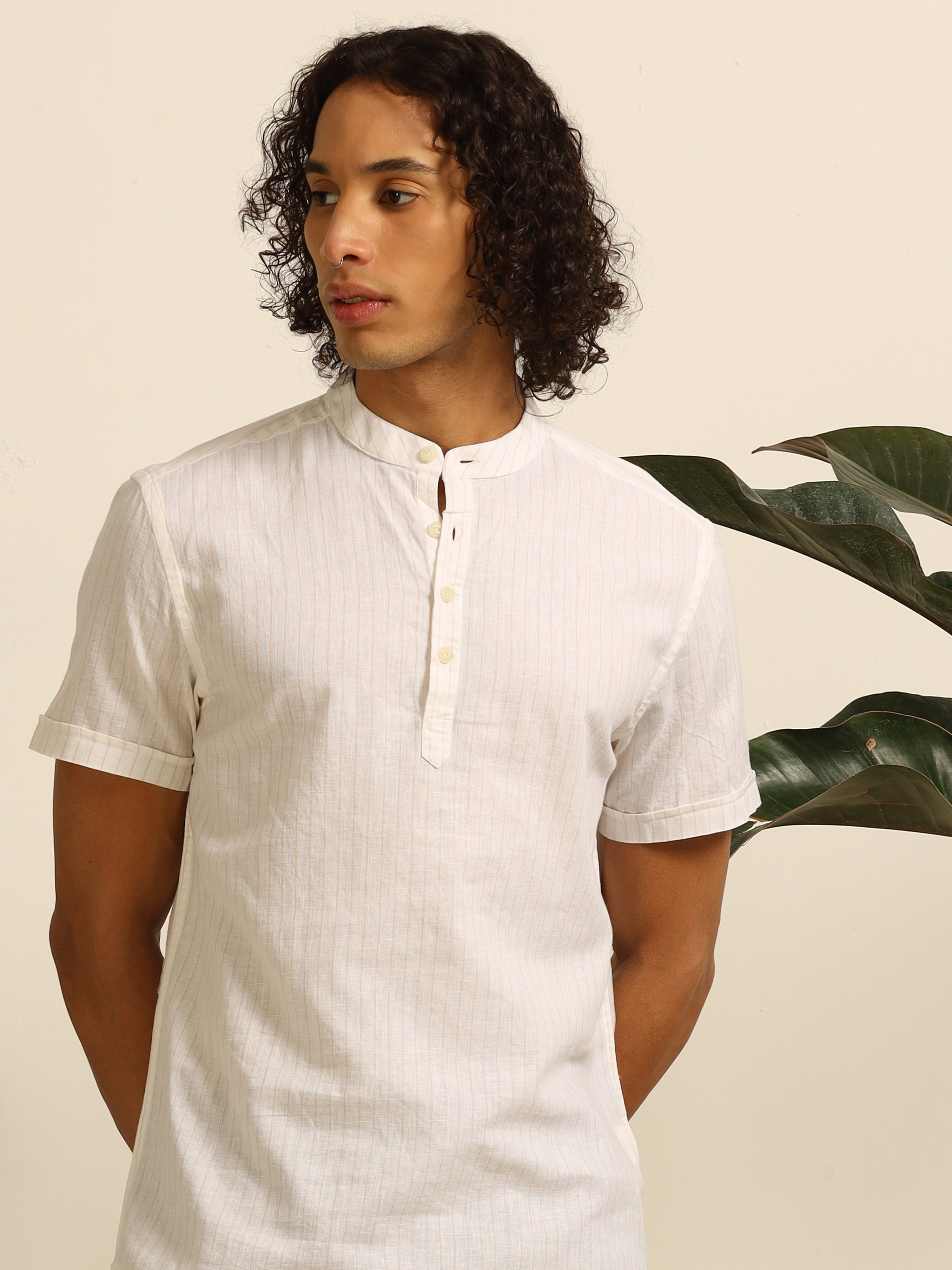 White Horizon 55 % linen shirt