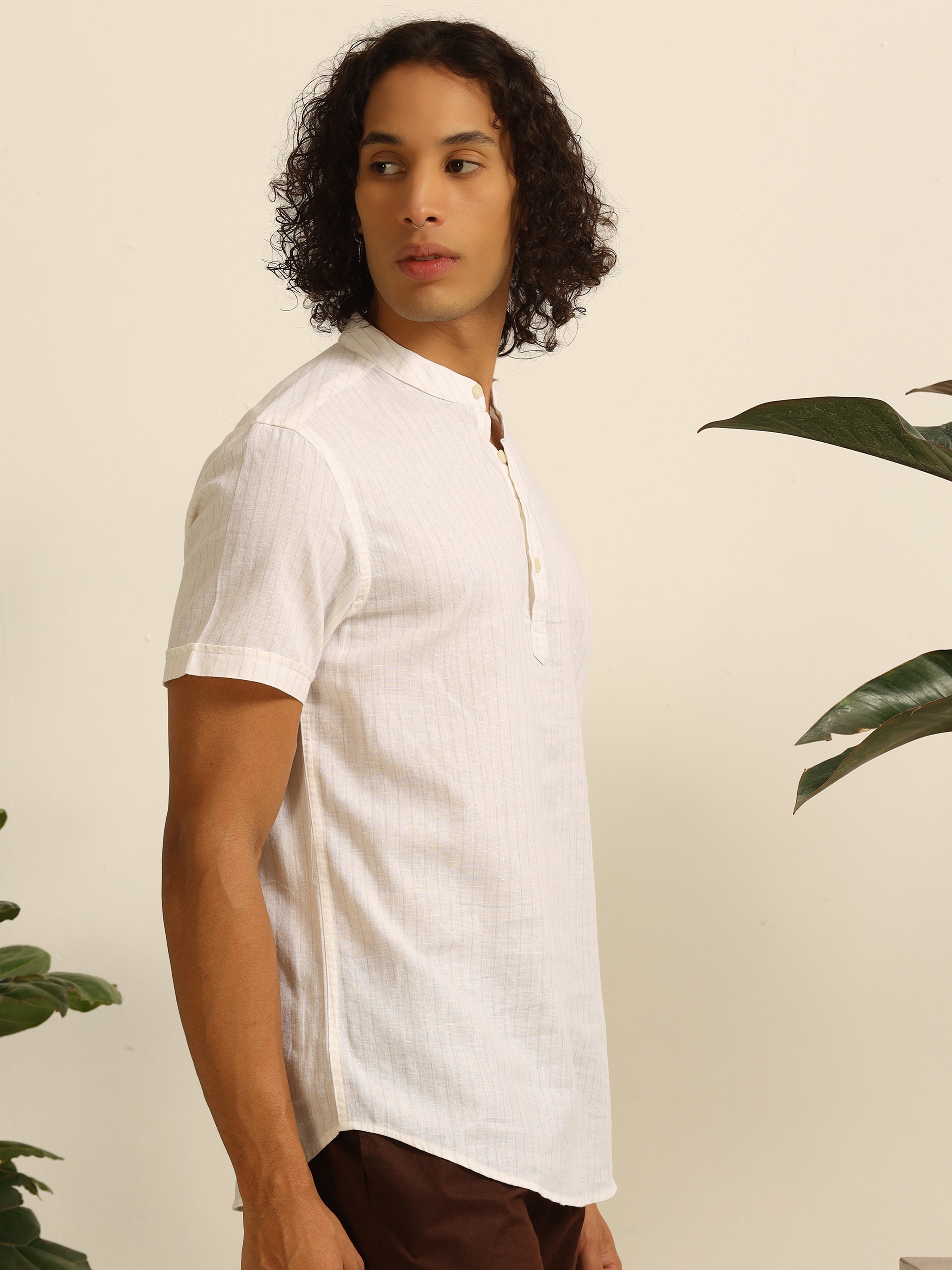 White Horizon 55 % linen shirt