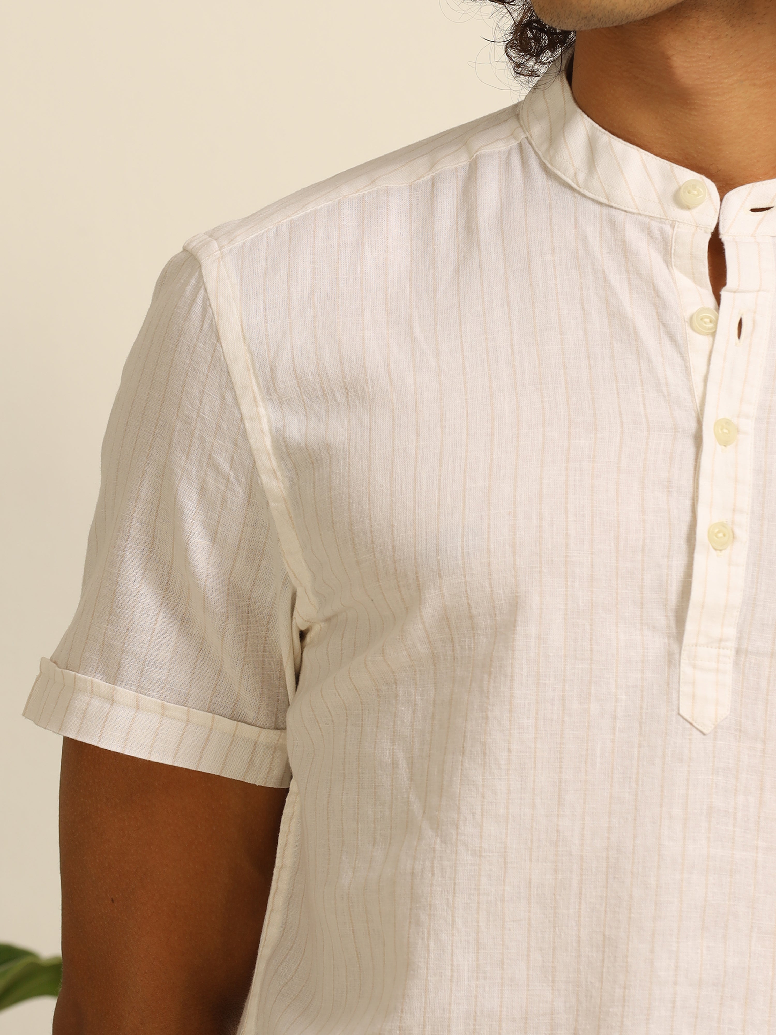 White Horizon 55 % linen shirt