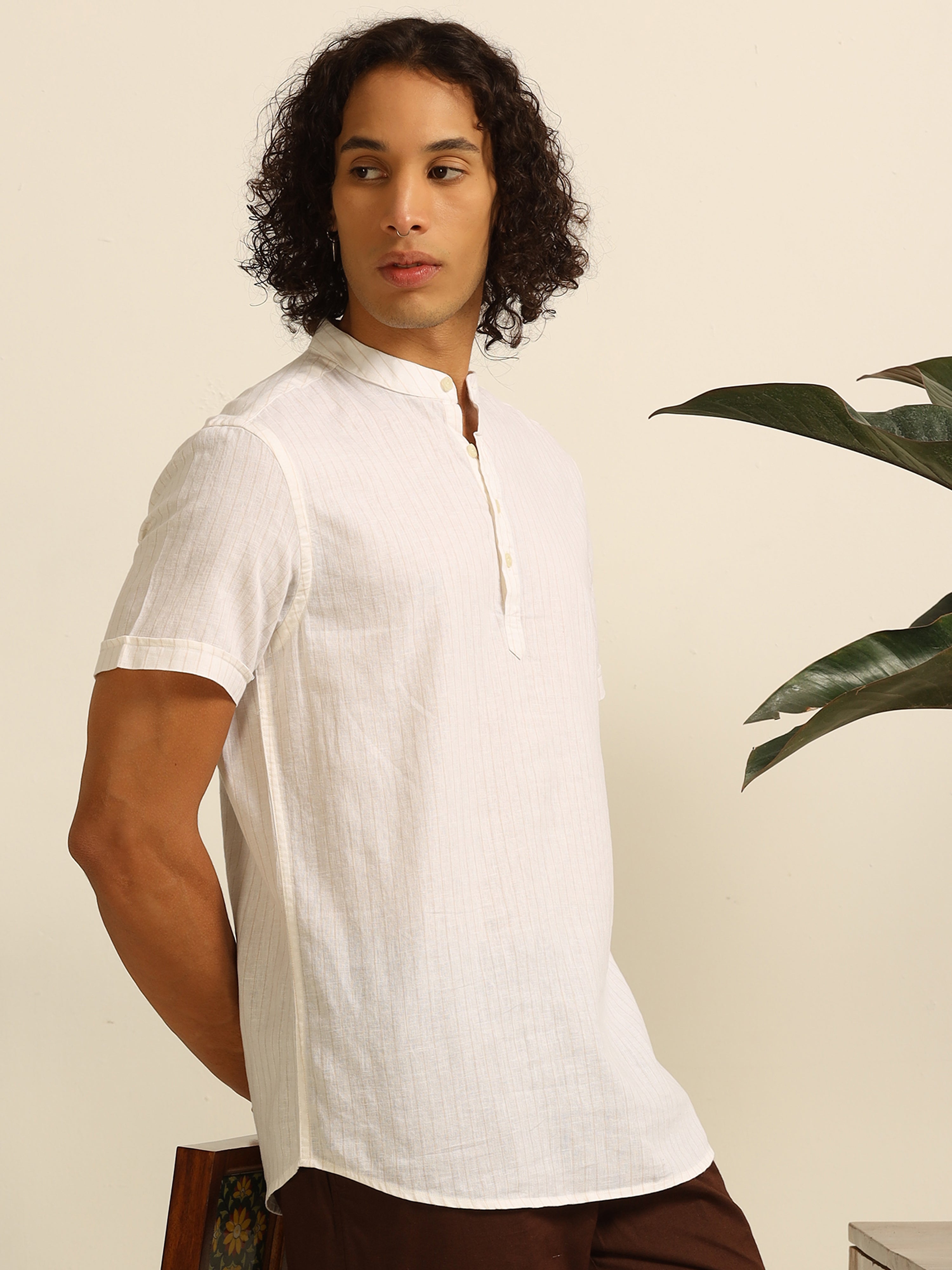 White Horizon 55 % linen shirt