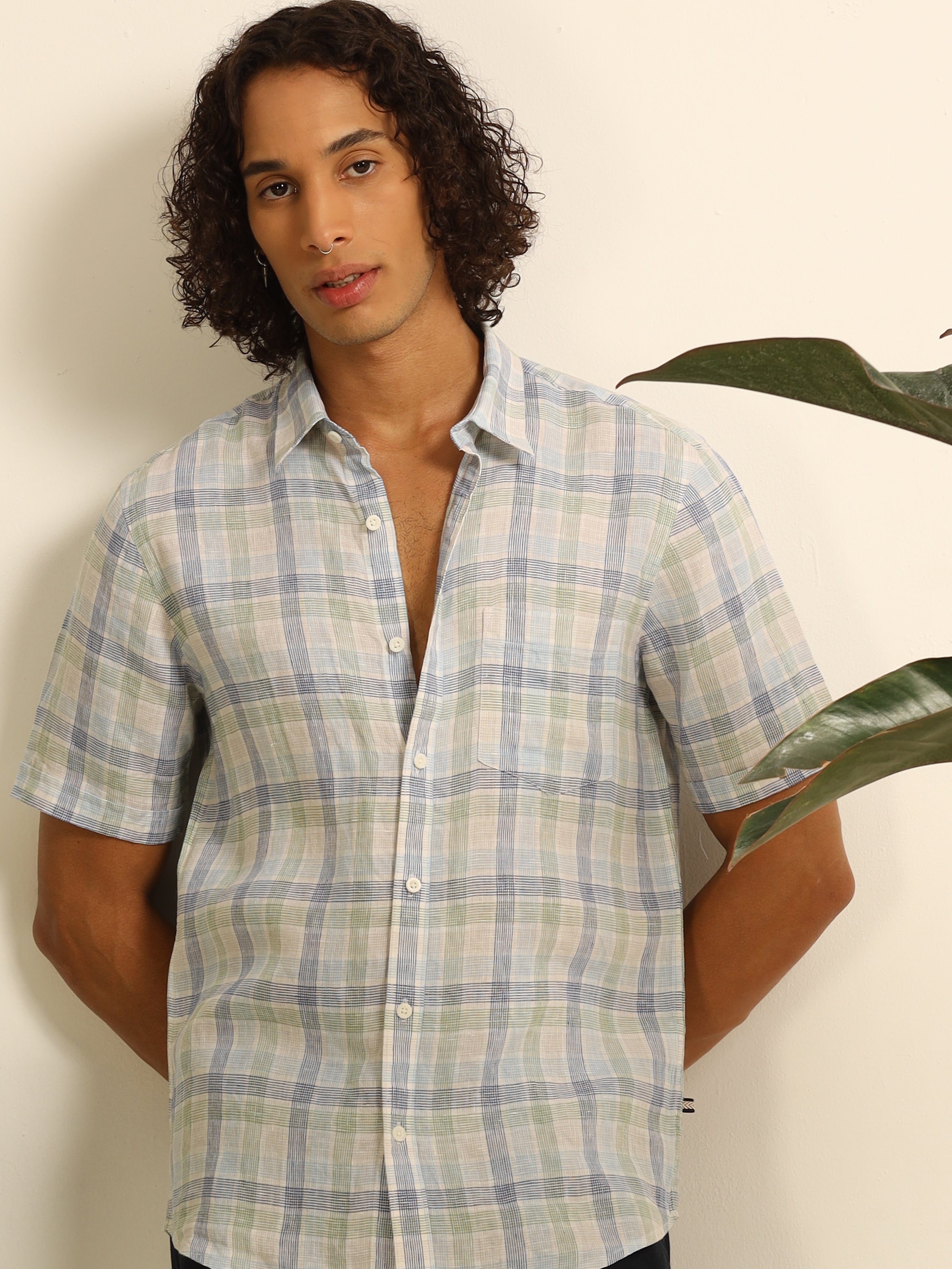 Linear Escape 100% linen shirt