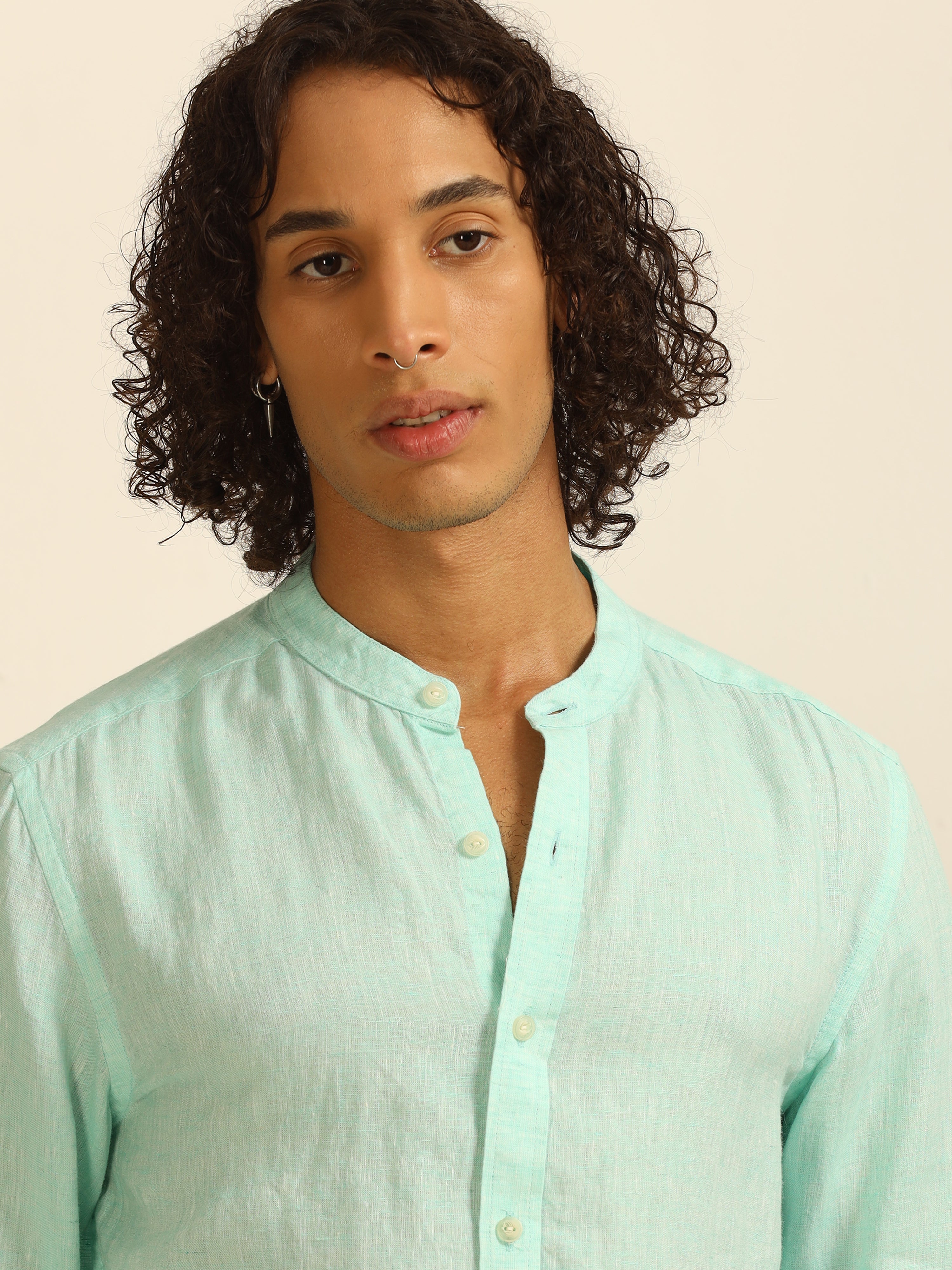 Ice Blue Glow 55% linen shirt