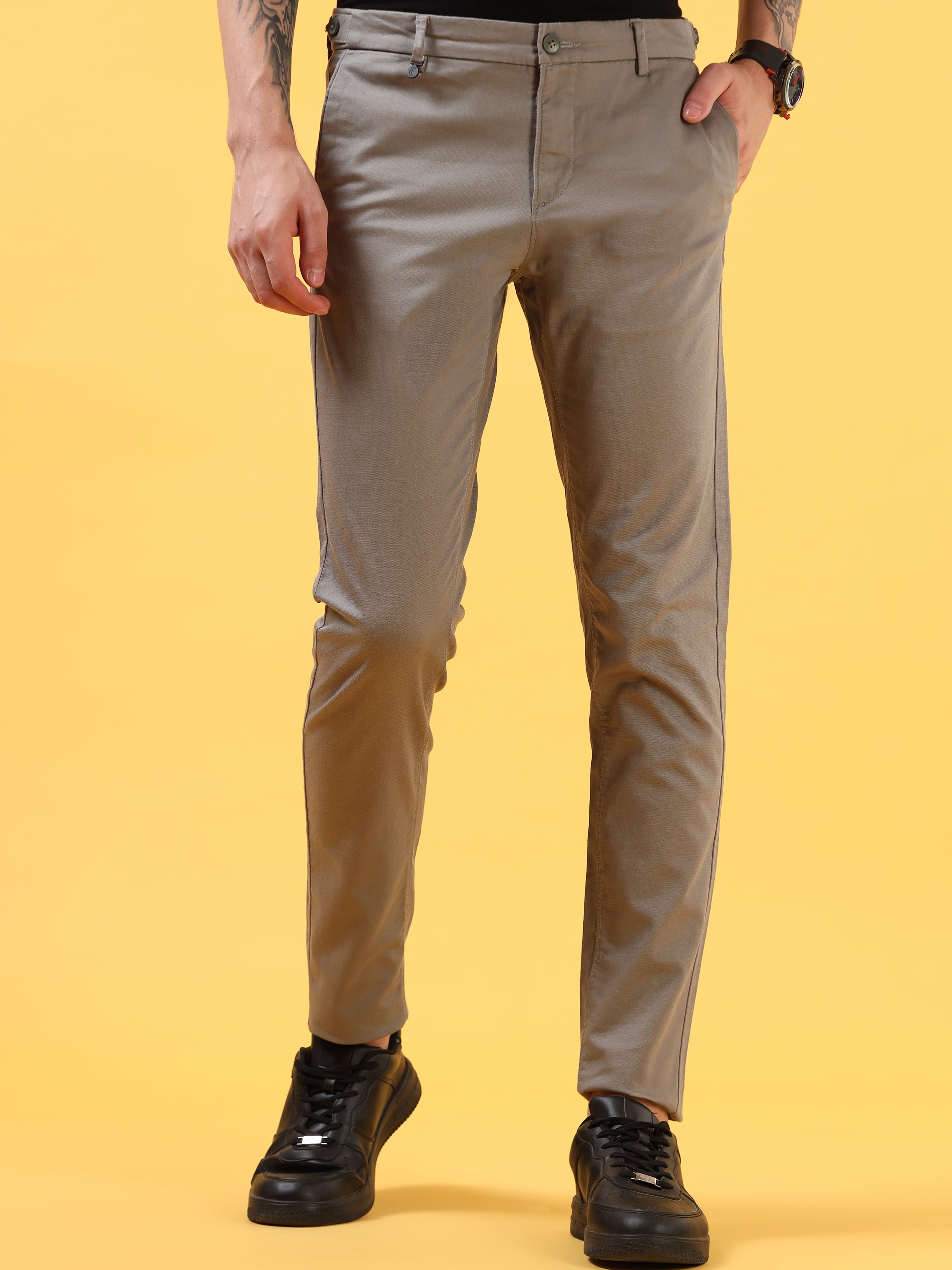 Minimalist Smoke: Sleek Grey Casual Trouser